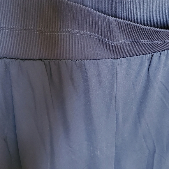 T by Talbots Navy Blue Out and About Wide Leg Sz. L Pants - Picture 10 of 16